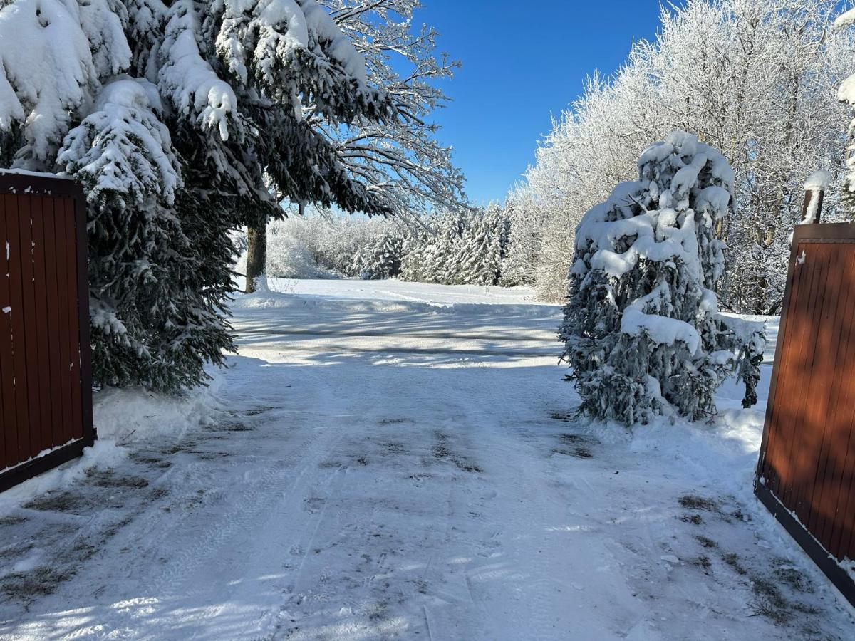Penzion Harvanek Vlachovice ภายนอก รูปภาพ